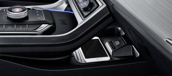 Geely Emgrand GSe электрокар в Беларуси.jpg